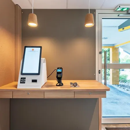 Premiere Classe Valenciennes Sud - Rouvignies Hotel Prouvy