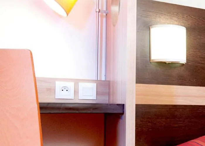 Premiere Classe Valenciennes Sud - Rouvignies *